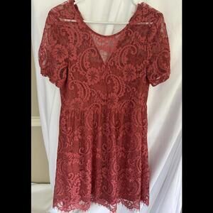 Francesca’s NWT Women’s Dress Rose Pink Lace Short Sleeve Lined Medium Floral